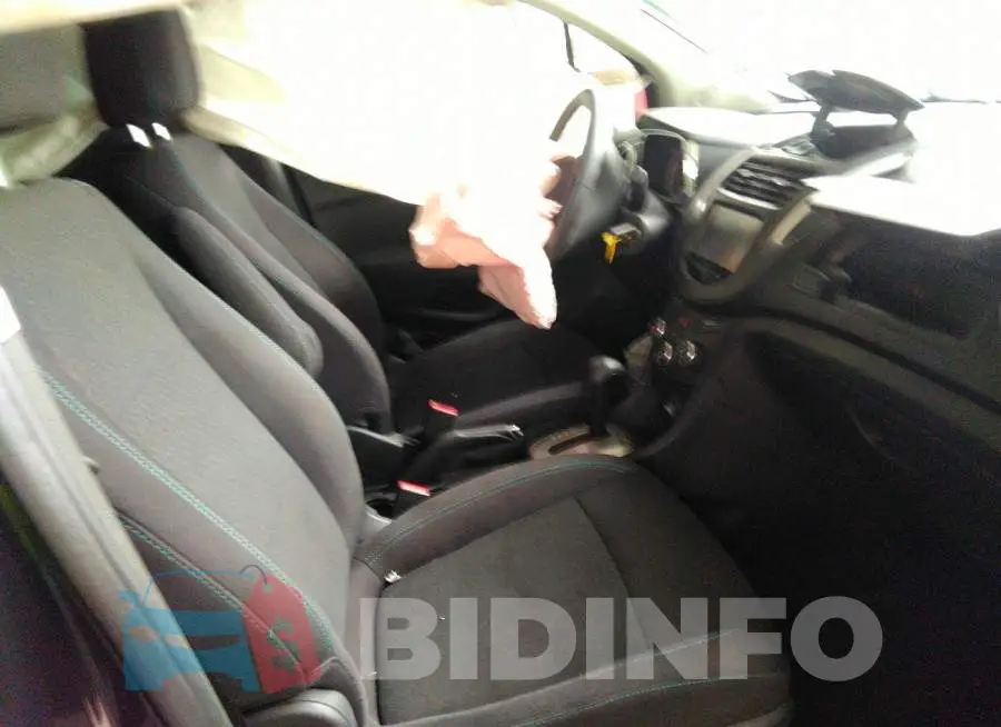 3GNCJKSB2FL222658 Photo# 5