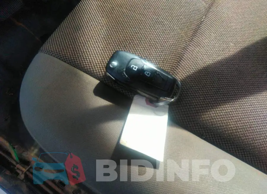 1FTMF1EP5KKC78704 Photo# 11