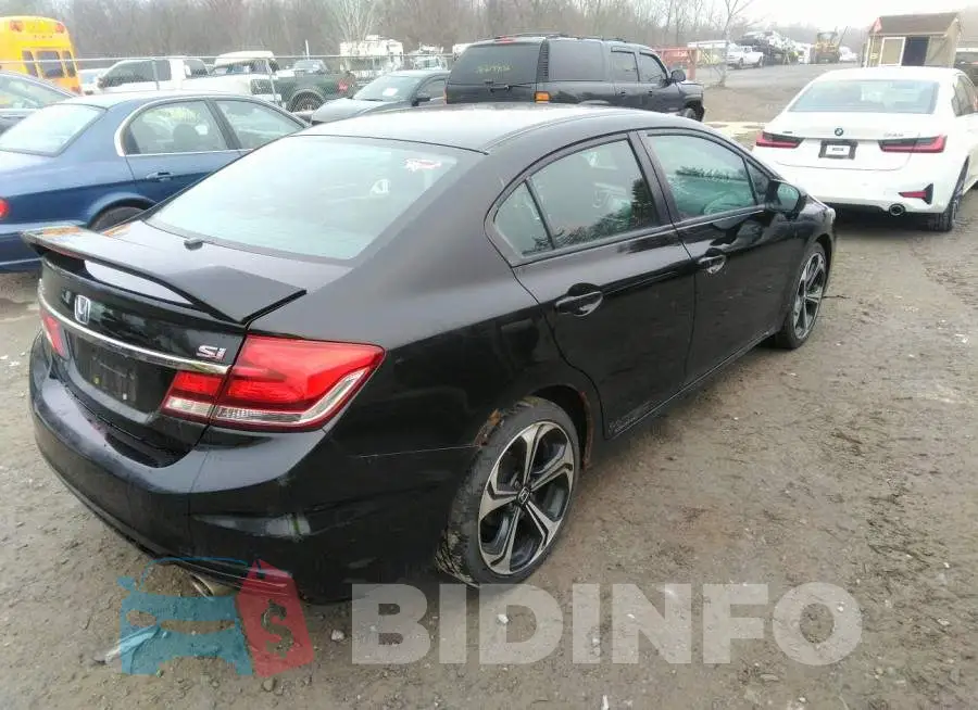 2HGFB6E53EH704273 Photo# 4