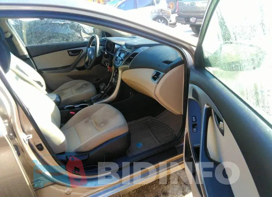 5NPDH4AEXEH530899 Photo# 5
