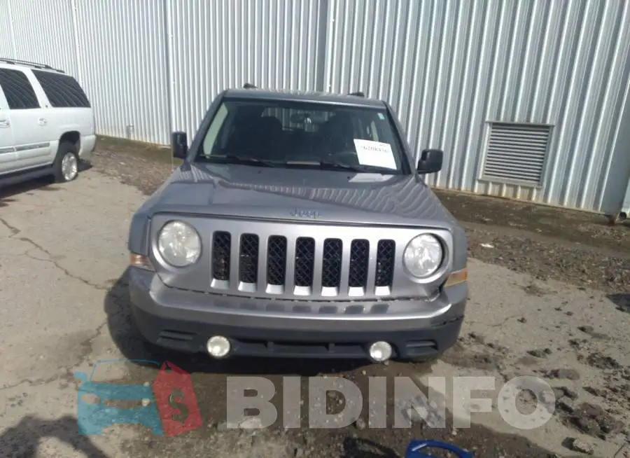 1C4NJPBB3ED911708 Photo# 6