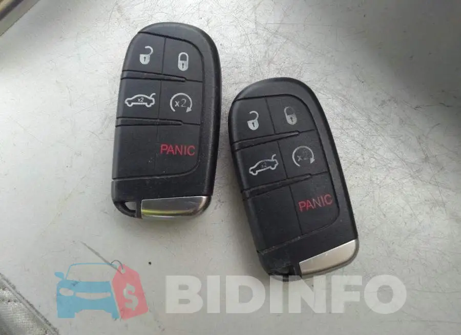 2C3CDXGJ7FH915543 Photo# 11