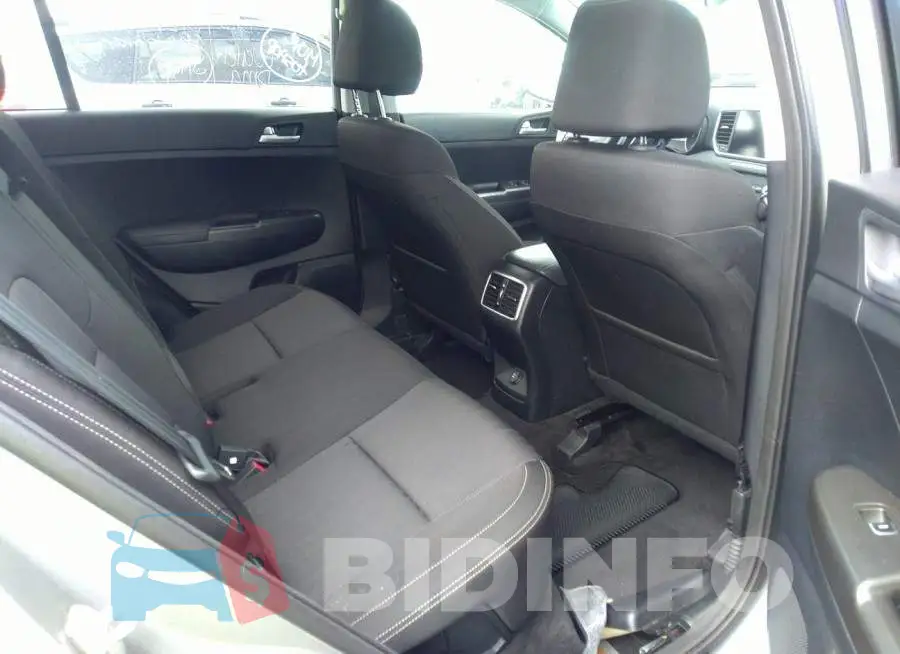 KNDPMCAC9M7864166 Photo# 8