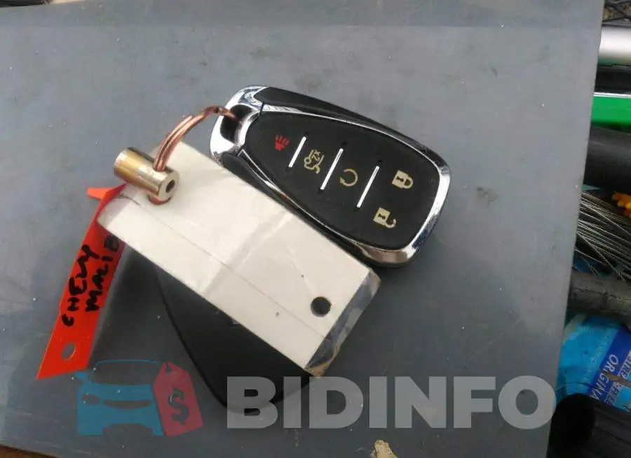 1G1ZD5ST0LF109147 Photo# 11