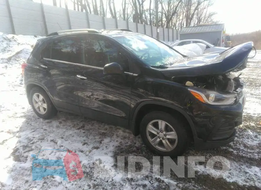 3GNCJLSB9HL281733 Photo# 1
