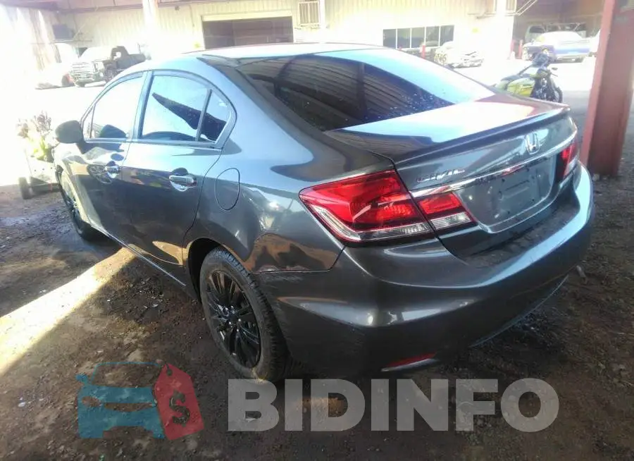 2HGFB2F52DH565002 Photo# 3