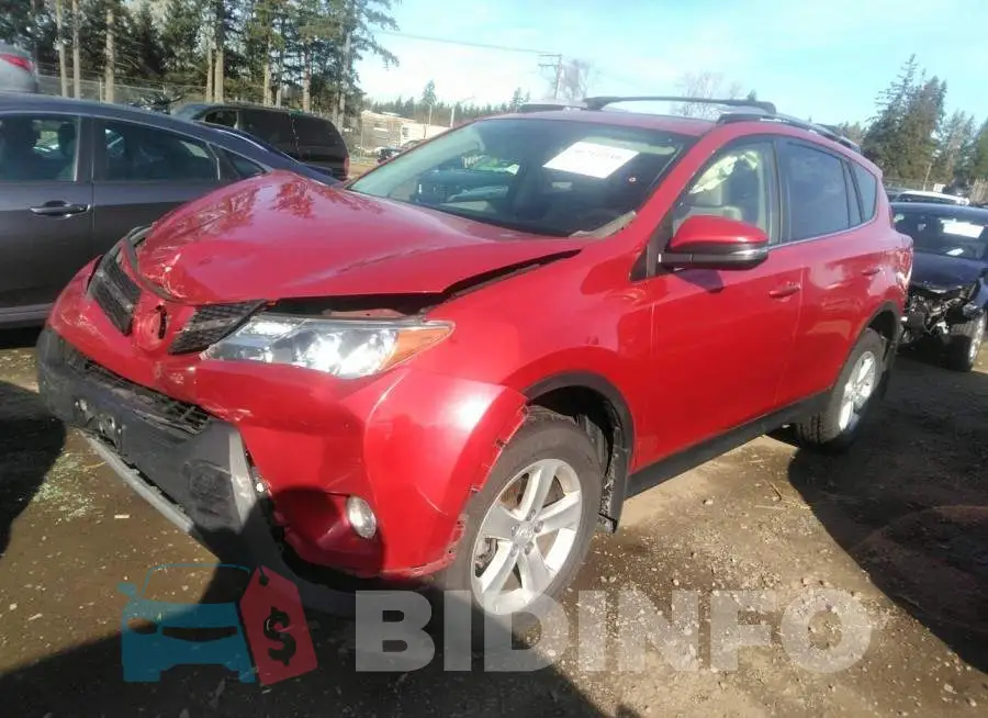 JTMRFREV3D5010206 Photo# 2