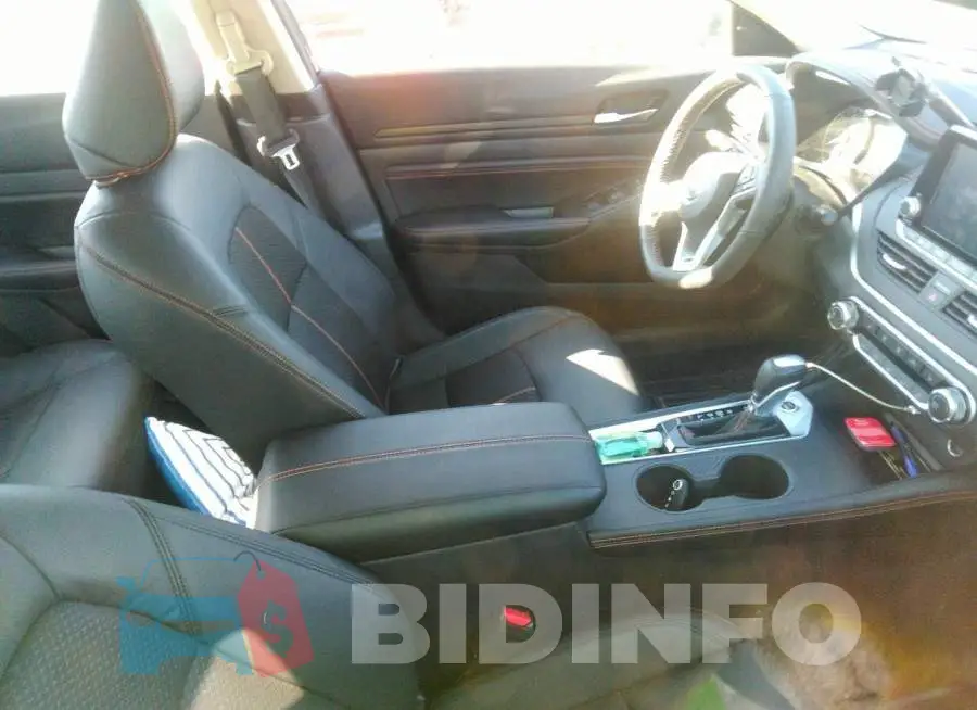1N4BL4CV0NN412580 Photo# 5