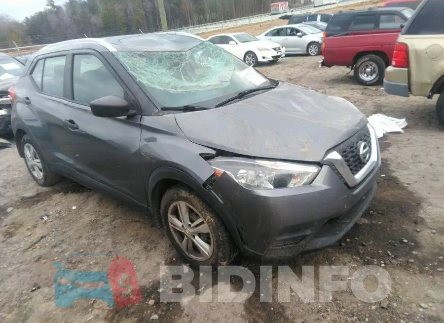 3N1CP5CU8JL502539 Photo# 1