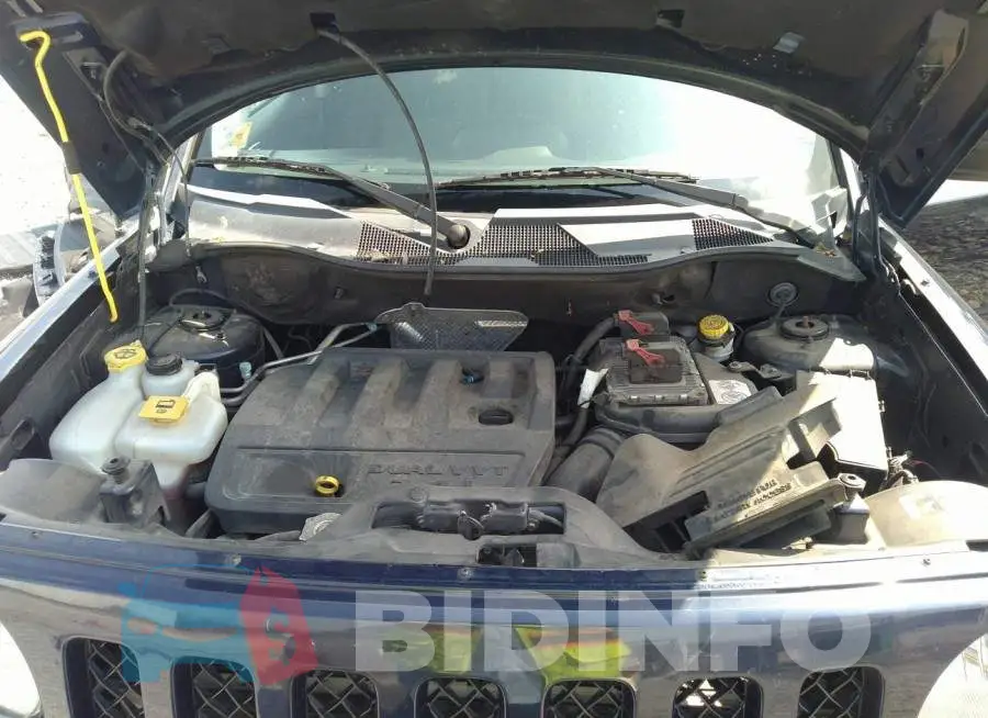 1C4NJPBB9HD204326 Photo# 10