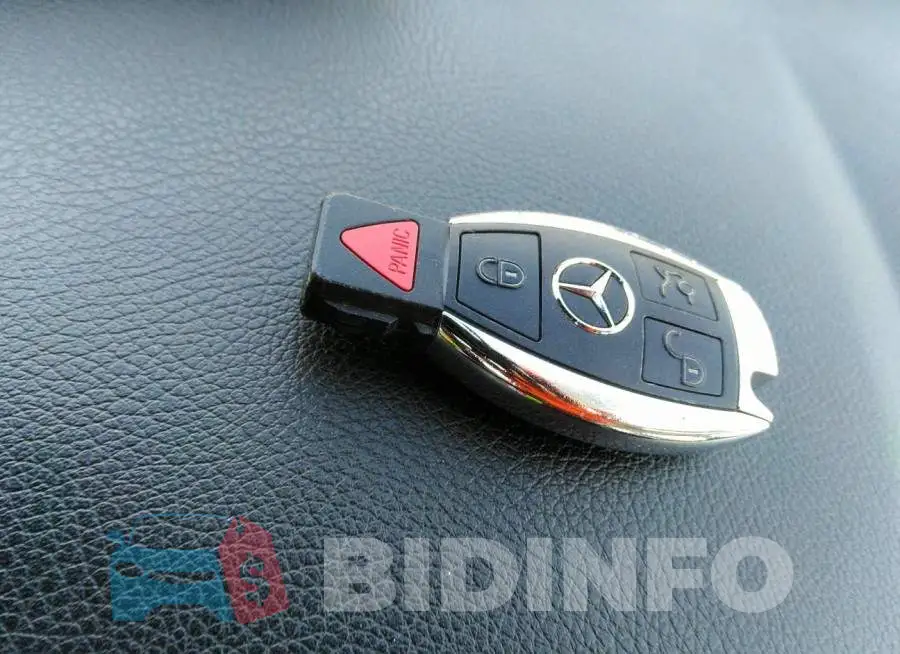 WDDHF5KB2GB245593 Photo# 11