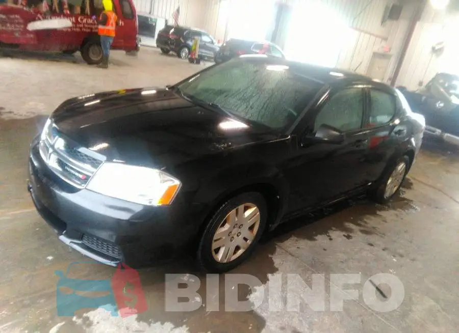 1C3CDZAB4DN753047 Photo# 2