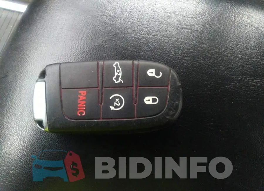 2C3CDXBG1KH717529 Photo# 11