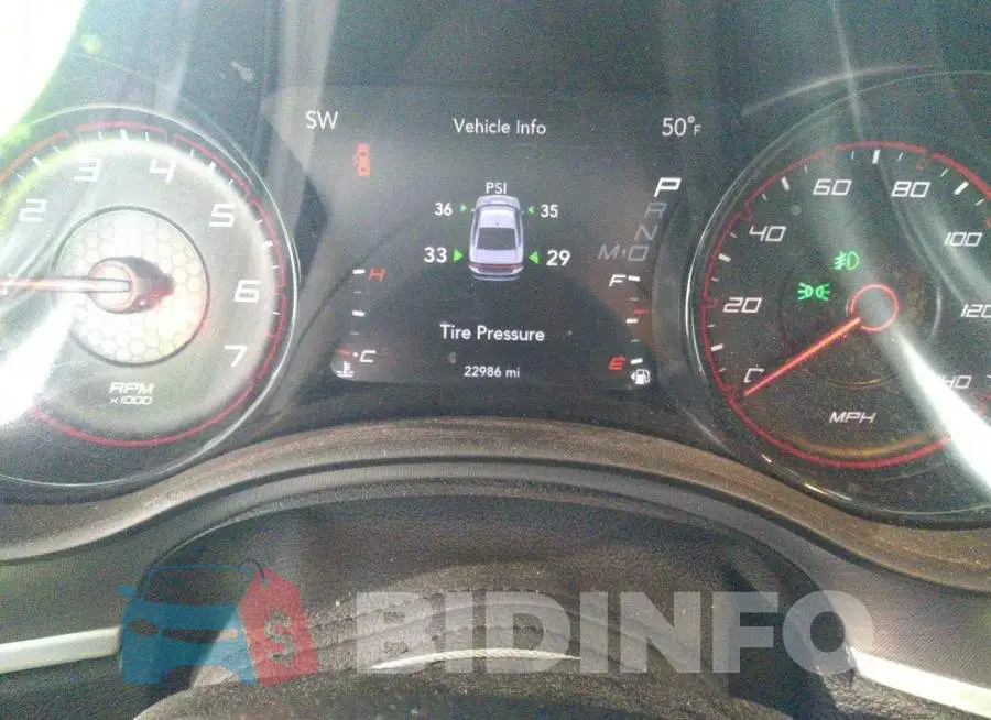 2C3CDXHG5KH748614 Photo# 7