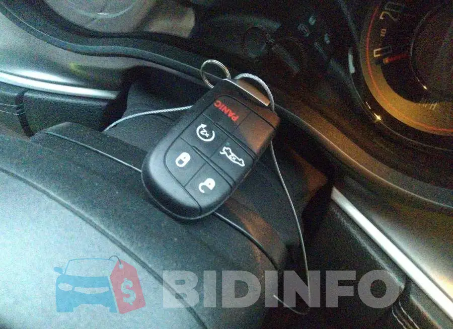 2C3CDZBT6MH567770 Photo# 11