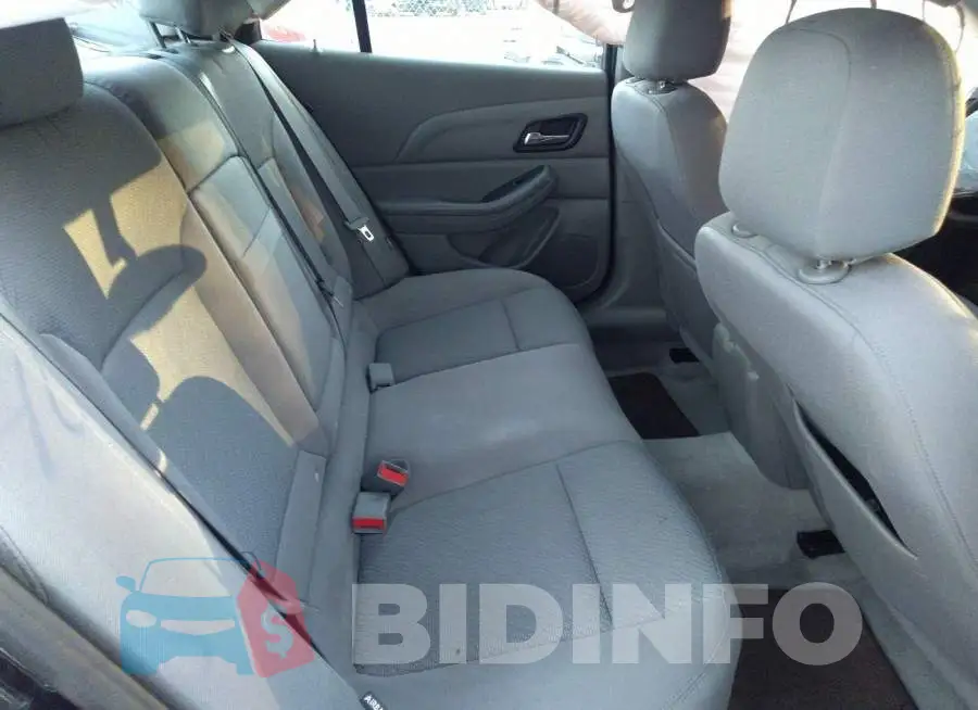 1G11B5SA1DF235018 Photo# 8