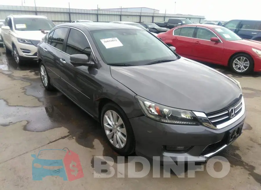 1HGCR2F84FA071637 Photo# 1