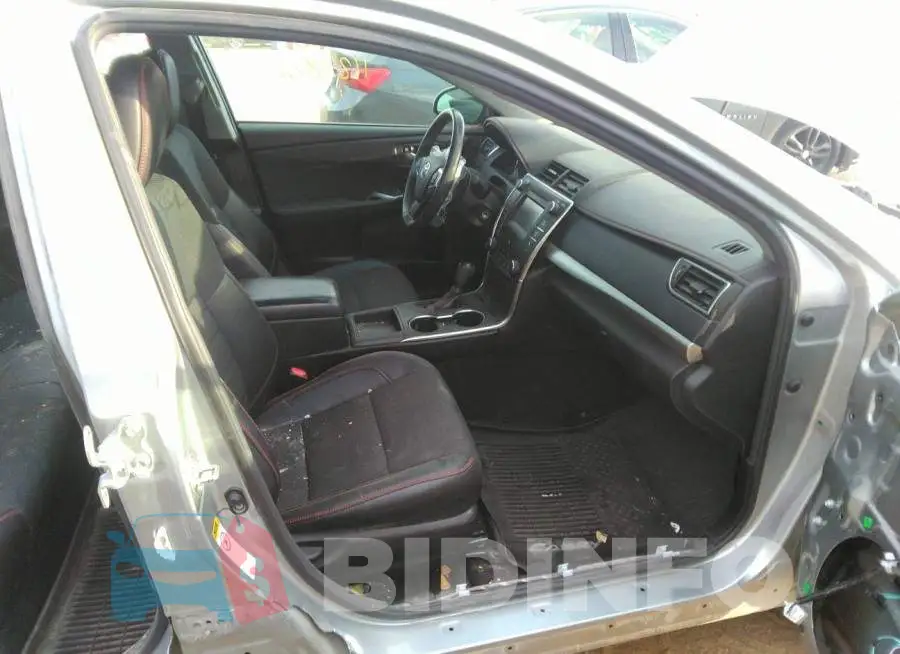 4T1BF1FK2HU714718 Photo# 5