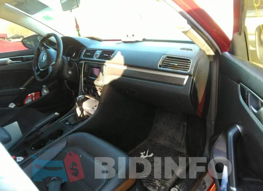 1VWAS7A32GC044622 Photo# 5