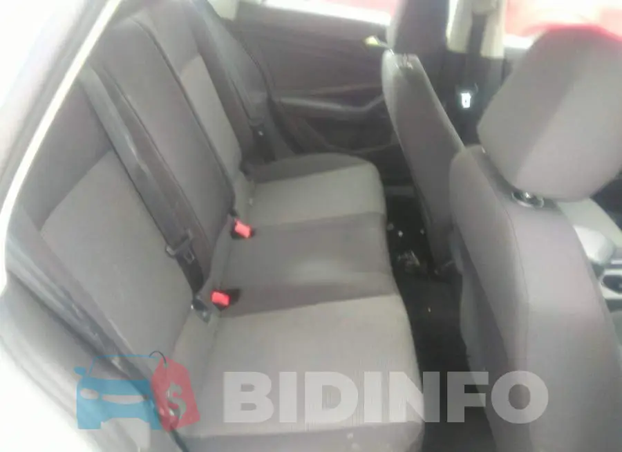 3VWCB7BU6LM017223 Photo# 8