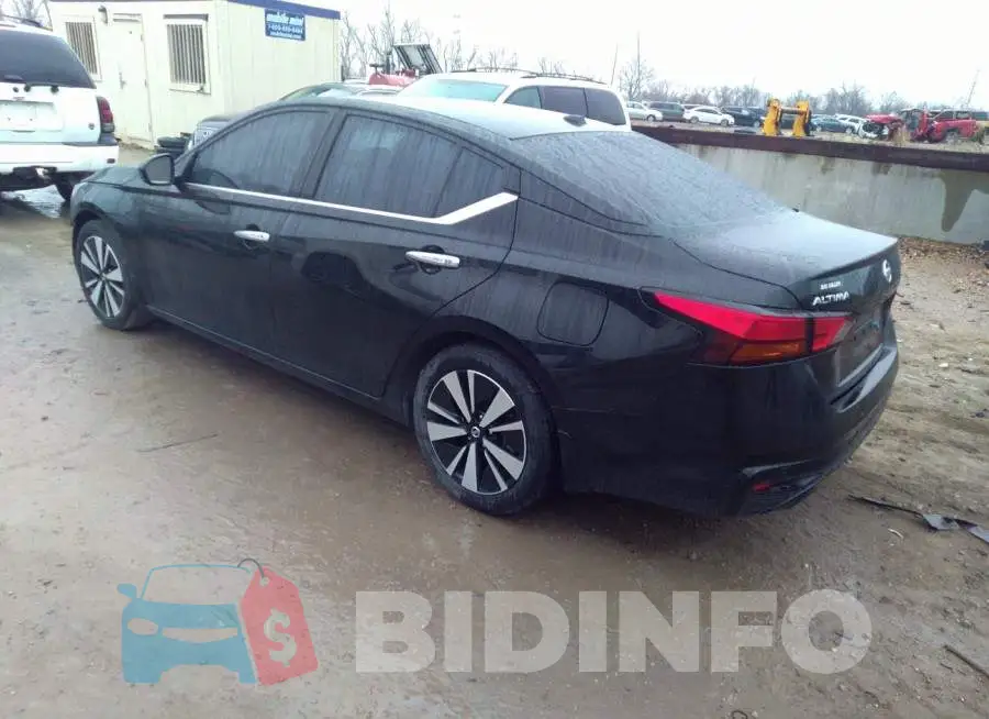 1N4BL4EV9KC125596 Photo# 3