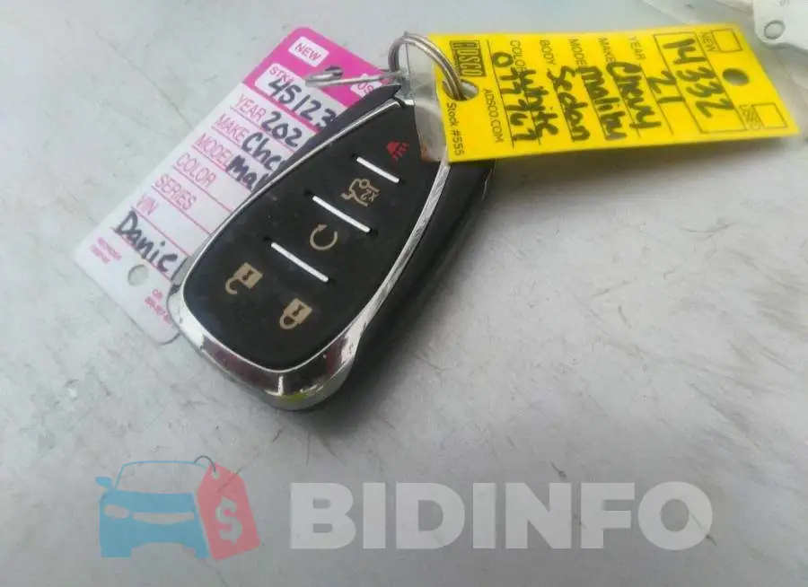 1G1ZD5ST9MF077767 Photo# 11