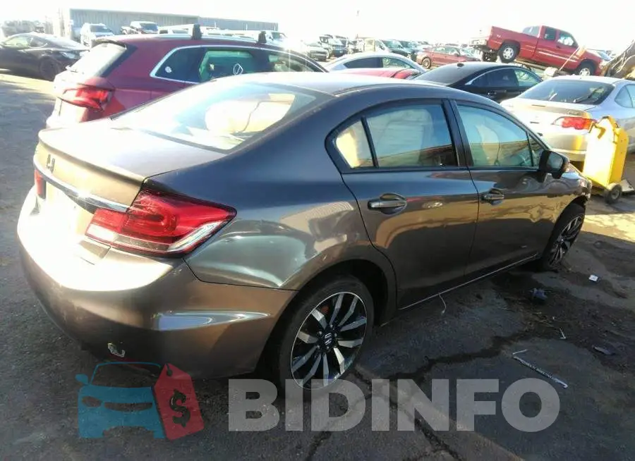 2HGFB2F97FH518621 Photo# 4