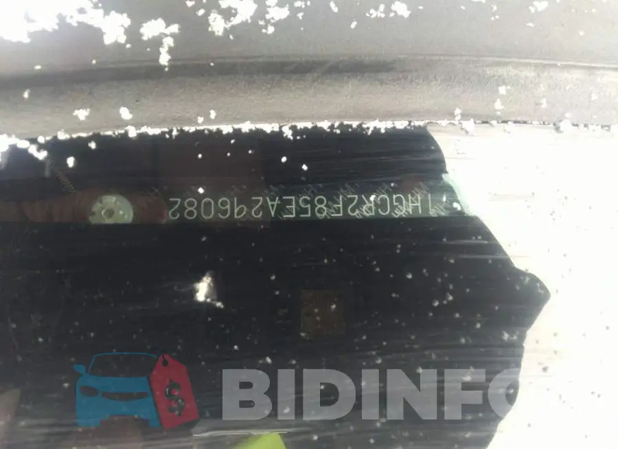 1HGCR2F85EA296082 Photo# 9