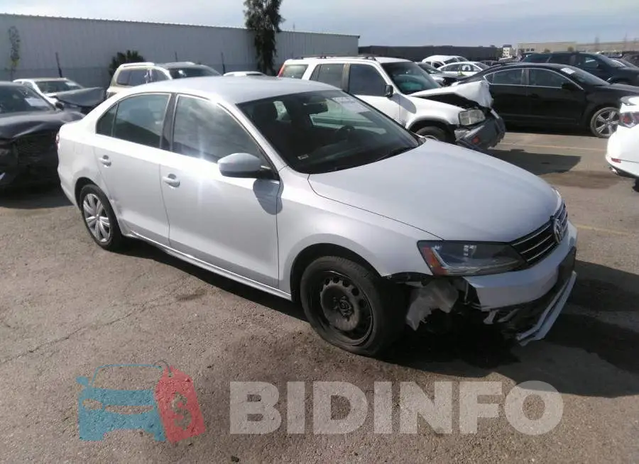 3VW2B7AJ7HM330419 Photo# 1