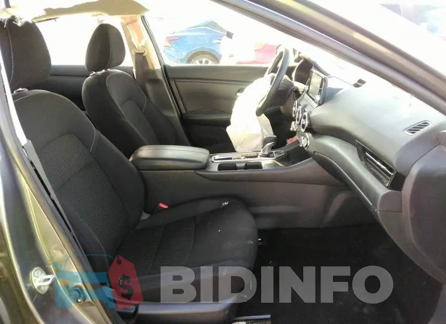 3N1AB8BV0LY273684 Photo# 5