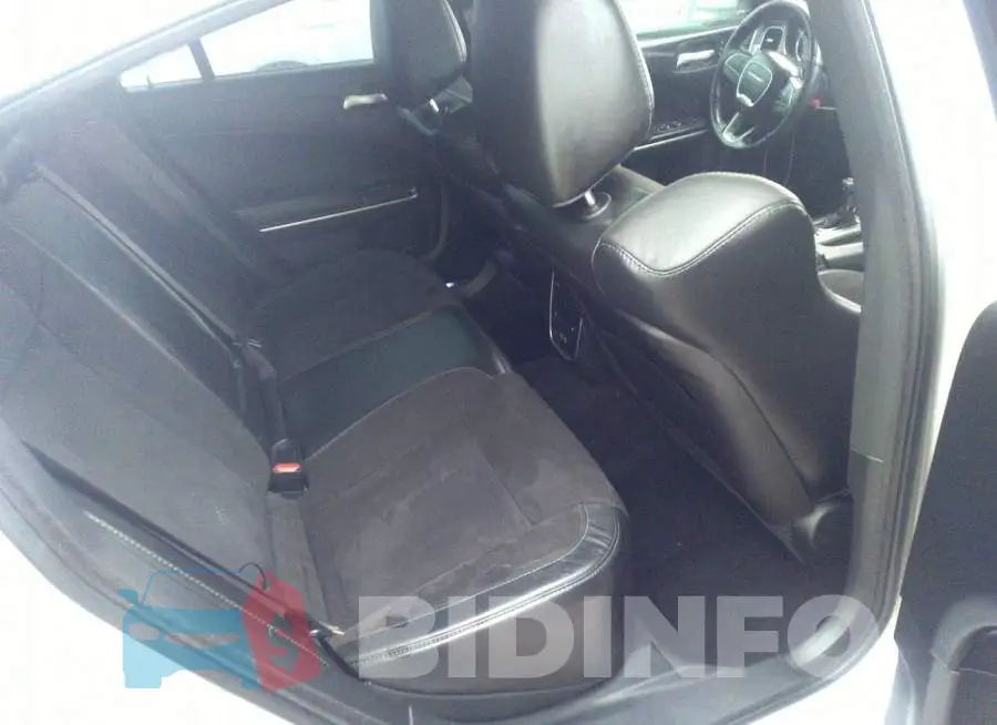 2C3CDXGJ9KH588167 Photo# 8