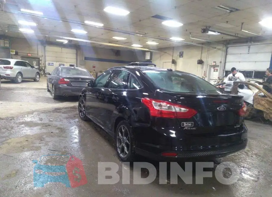 1FADP3F23EL330847 Photo# 3