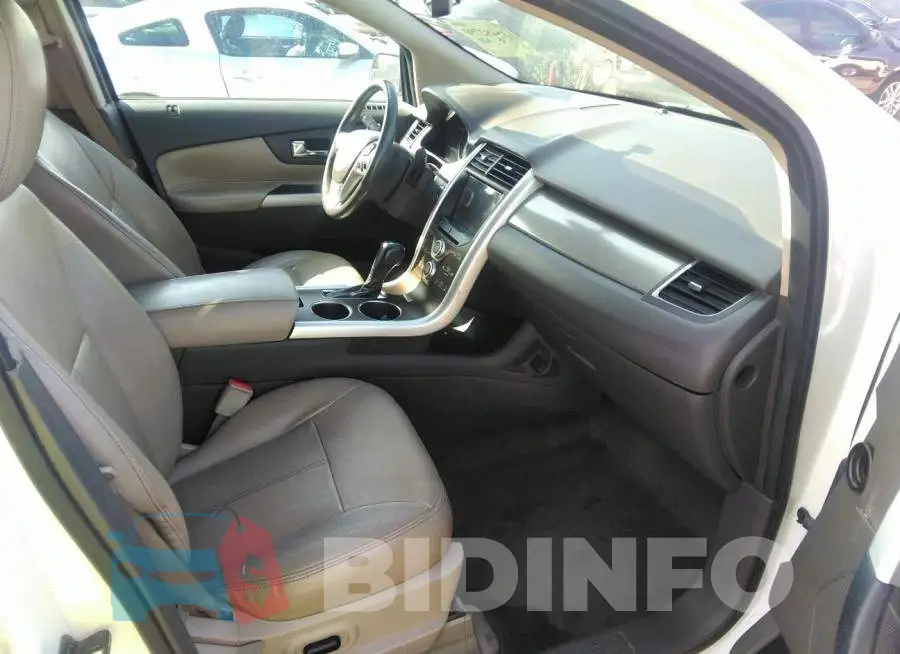 2FMDK3JC2DBA36018 Photo# 5