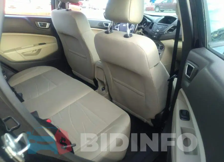 3FADP4EJ5GM110710 Photo# 8