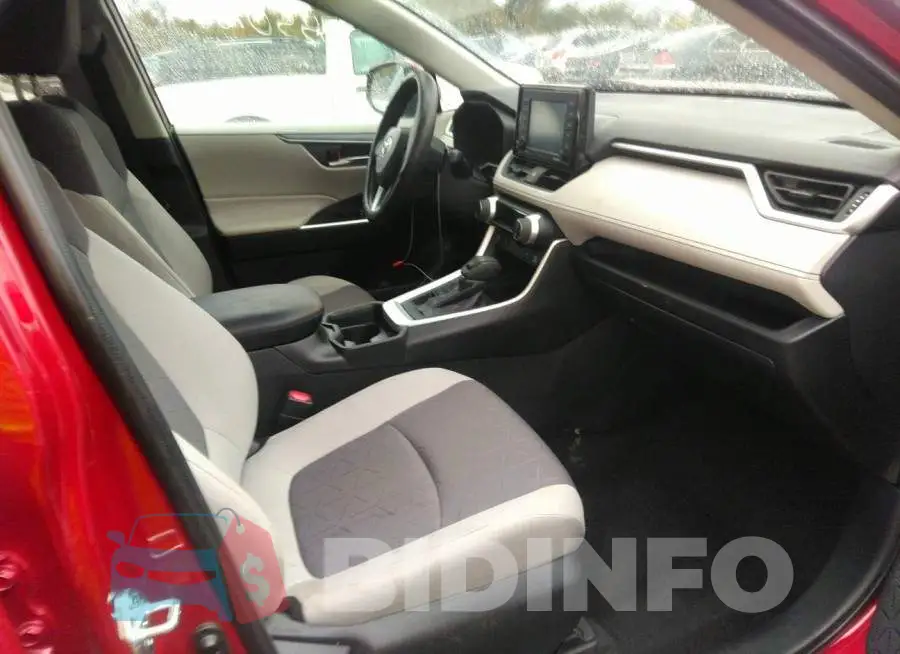 2T3P1RFV8MW171194 Photo# 5 2T3P1RFV8MW171194 Photo# 5