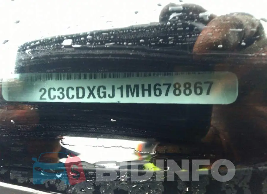 2C3CDXGJ1MH678867 Photo# 9