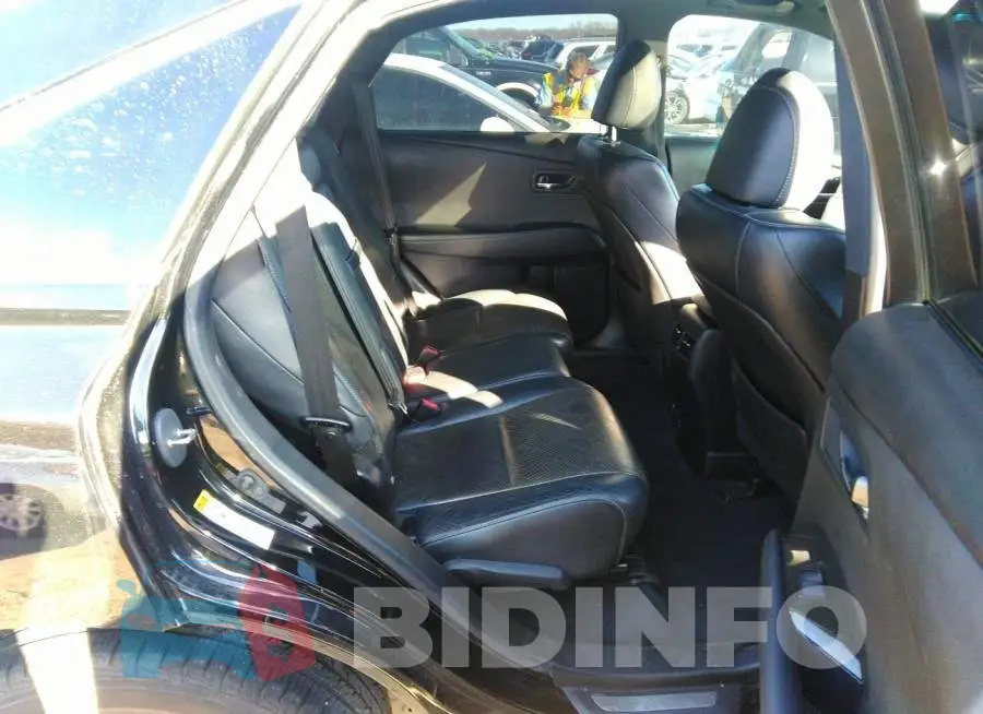 2T2BK1BA2FC278147 Photo# 8