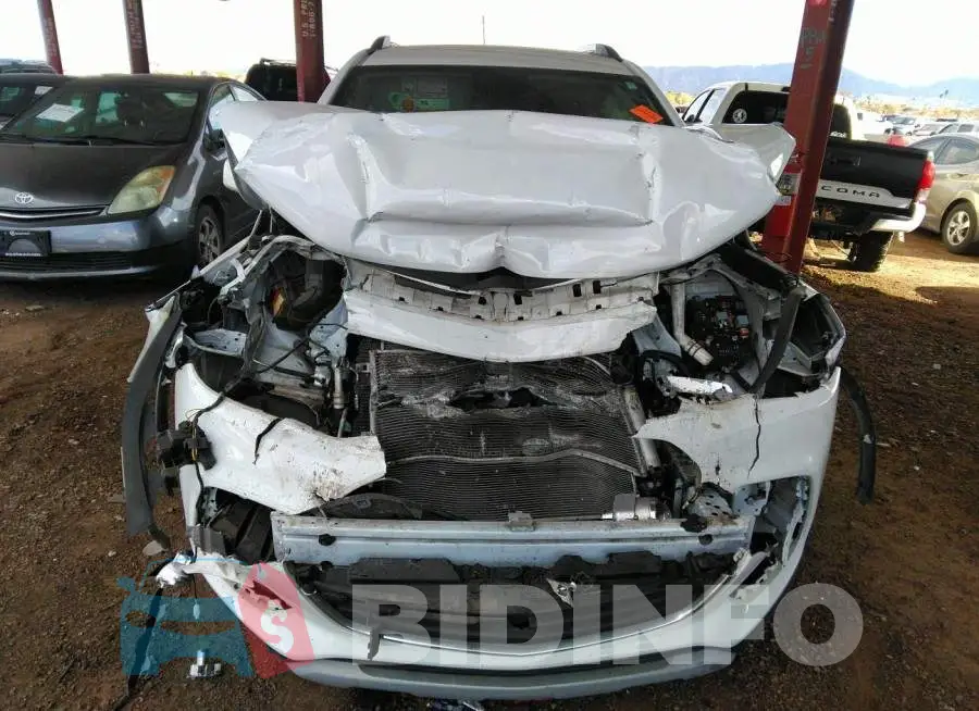 3GNCJLSB0HL224630 Photo# 6