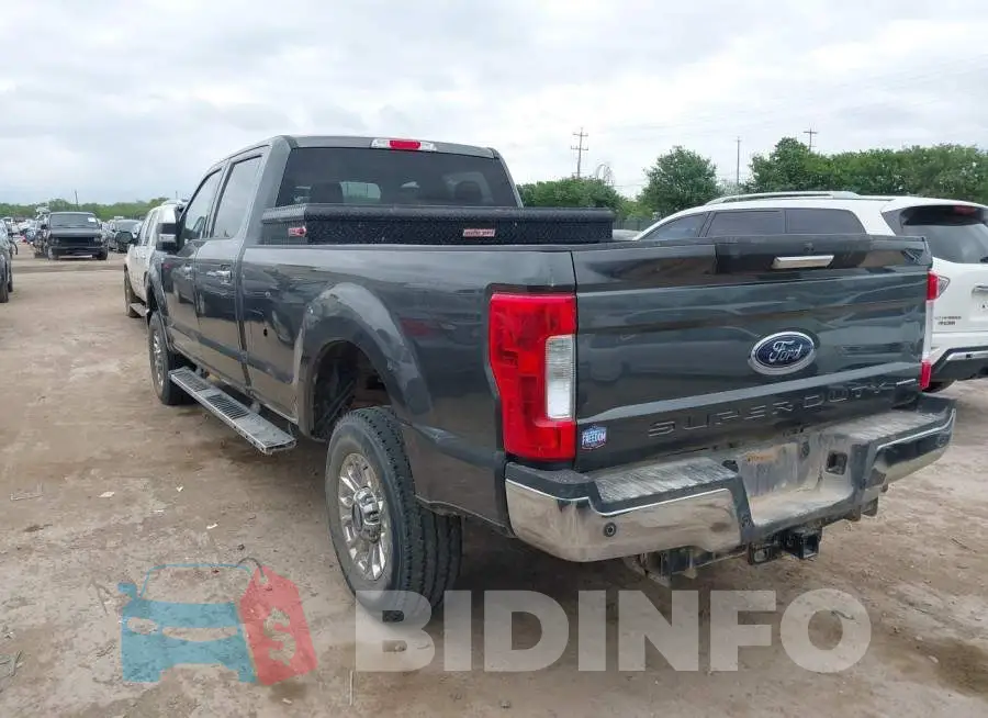 1FT7W2B60KEG48115 Photo# 3