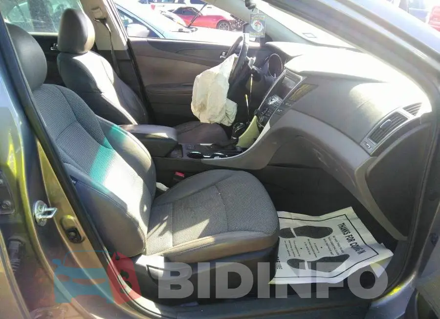 5NPEC4AB8DH685541 Photo# 5