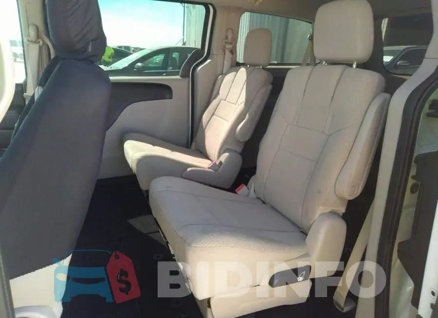 2C4RDGBG3DR676307 Photo# 8