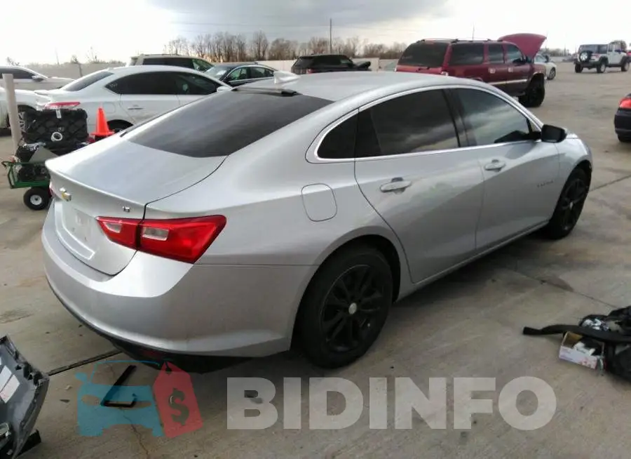 1G1ZD5ST7JF107991 Photo# 4