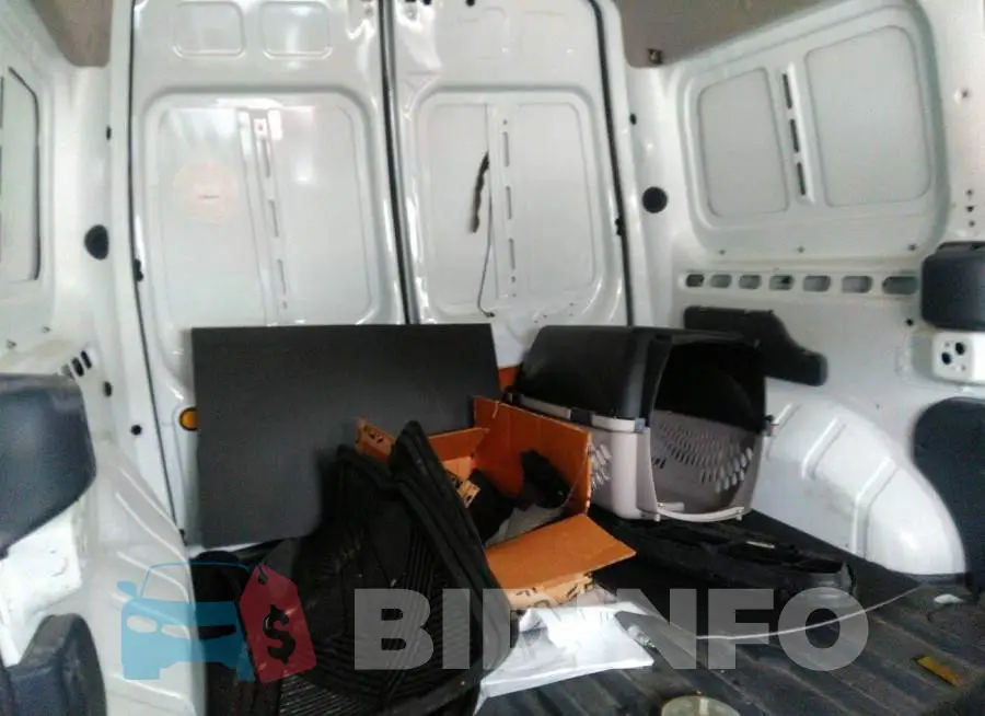 NM0LS7BN8DT159617 Photo# 8