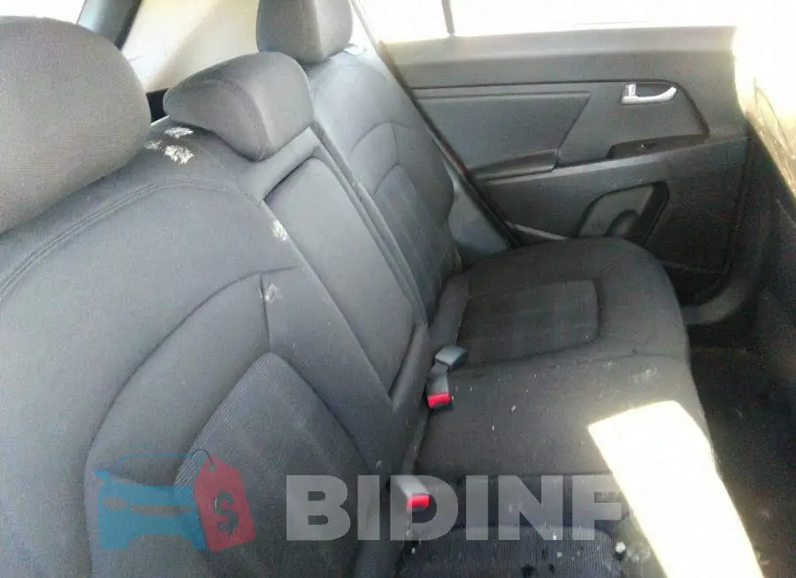 KNDPB3A24D7518412 Photo# 8