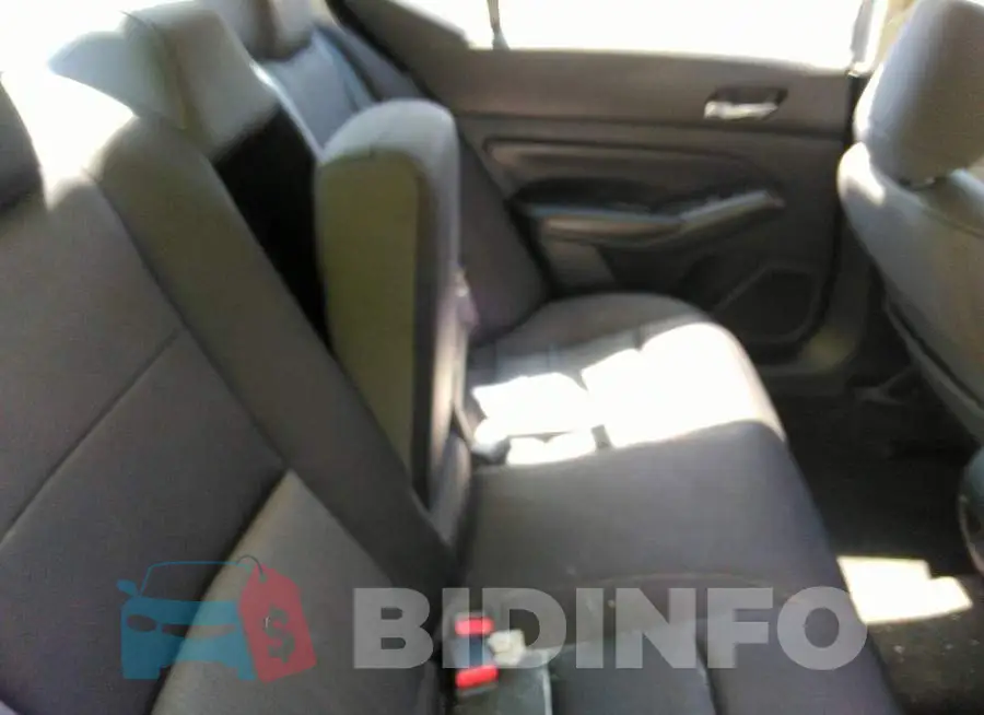 1N4BL4BV9KC249811 Photo# 8