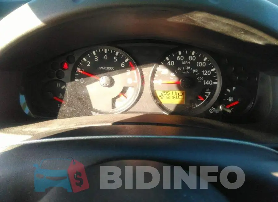 1N6BD0CT6JN725610 Photo# 7