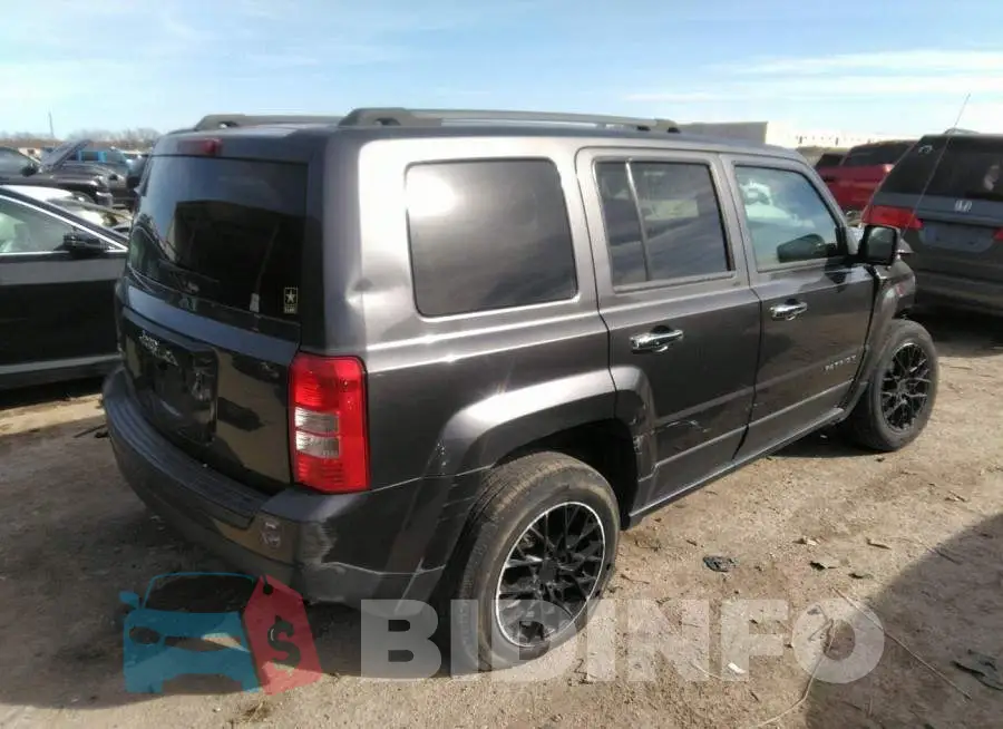 1C4NJRBB7ED924652 Photo# 4