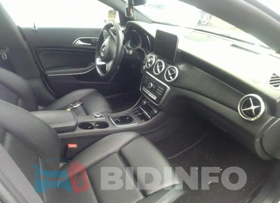 WDDSJ4GB4JN612815 Photo# 5