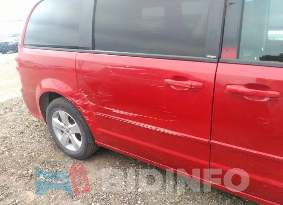 2C4RDGBG7DR732720 Photo# 6