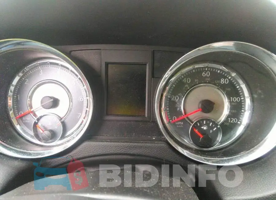 2C4RC1BGXFR577423 Photo# 7